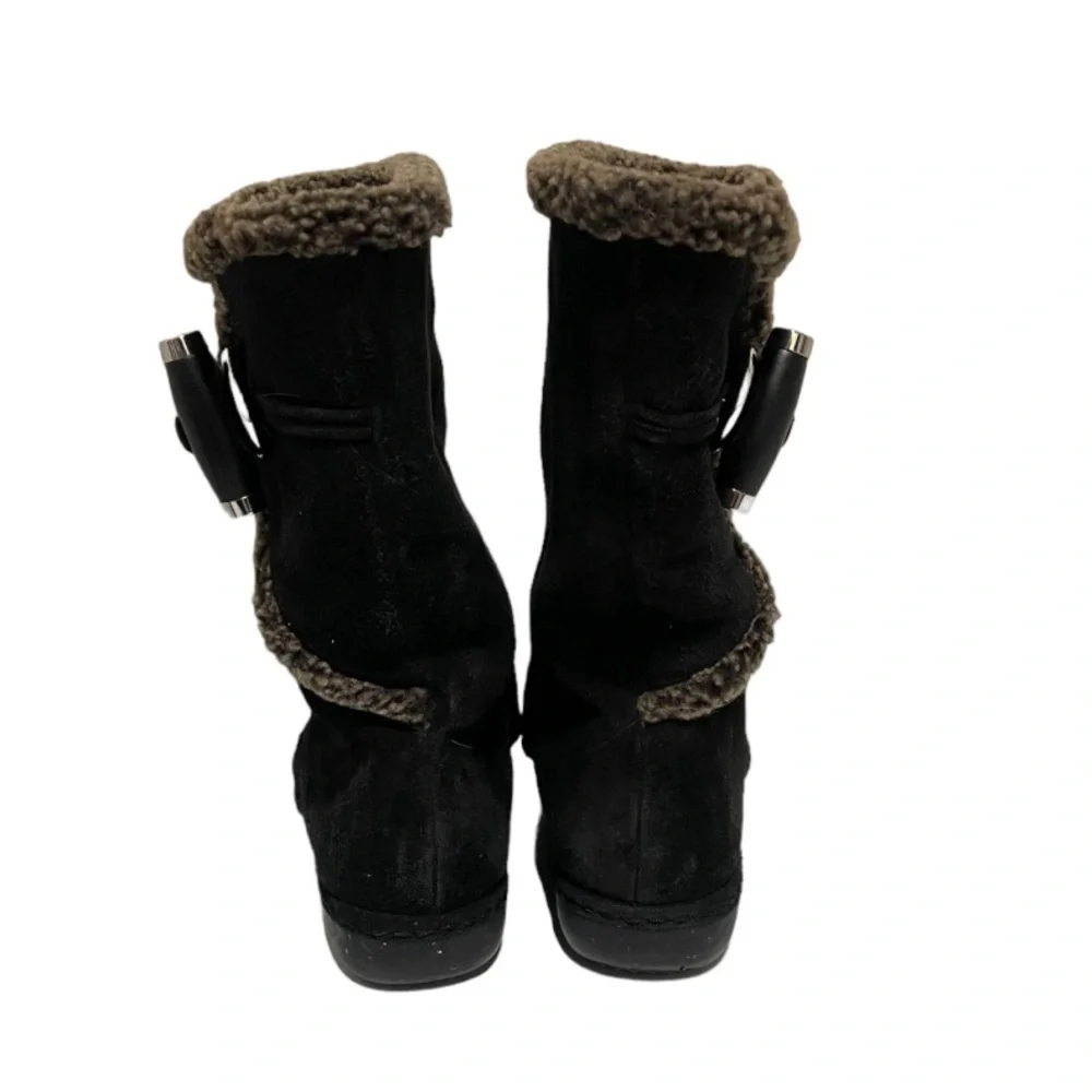 Stuart‎ Weitzman Toggle Boots, size 7